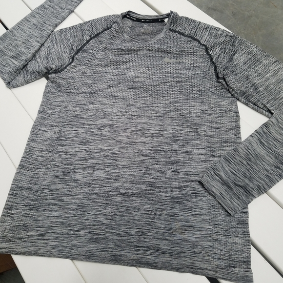 Nike Men's Longsleeve Running Shirt * Medium - Picture 7 of 7